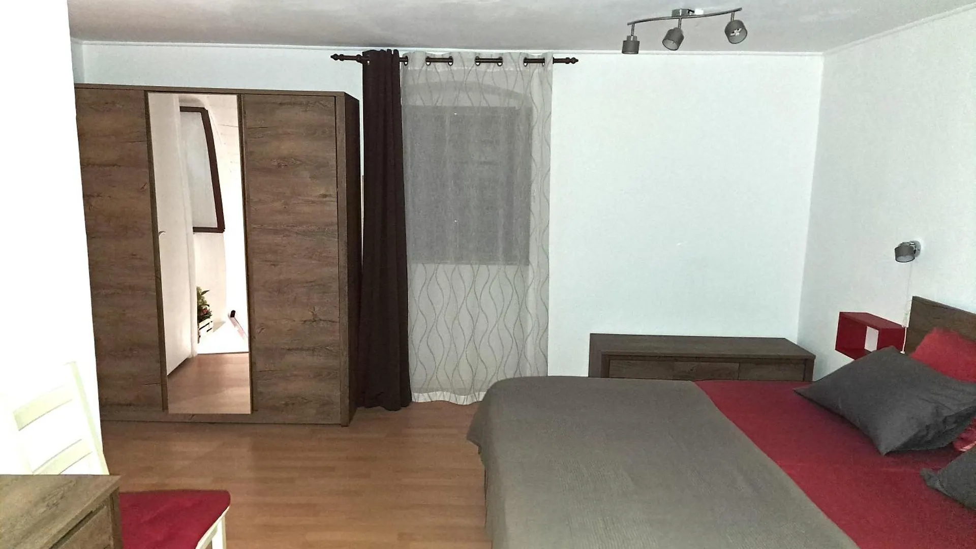 Casa Mirelia - Holiday Home For Two With Garden And Whirlpool Croatia